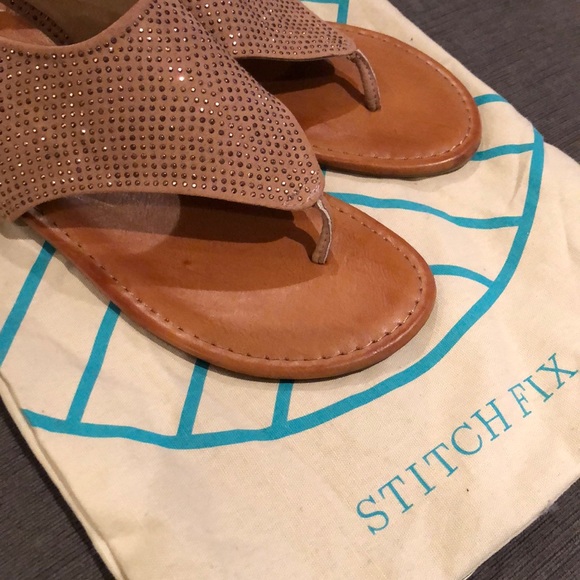 Women’s sandals from Stitchfix - Picture 4 of 6
